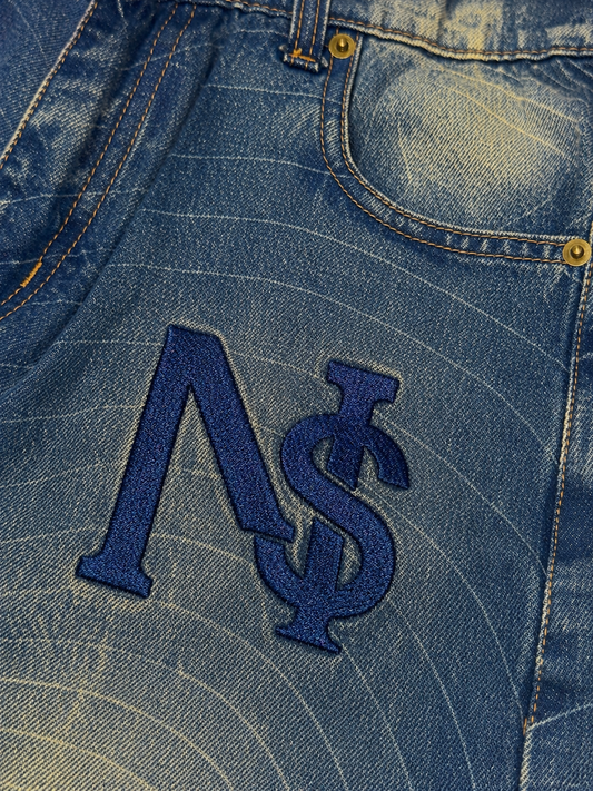 Ghost Line Denim – Indigo Pulse
7 Produced
